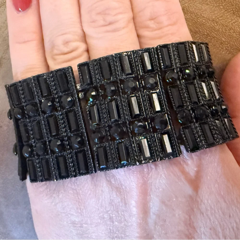 Black Beaded Bracelet